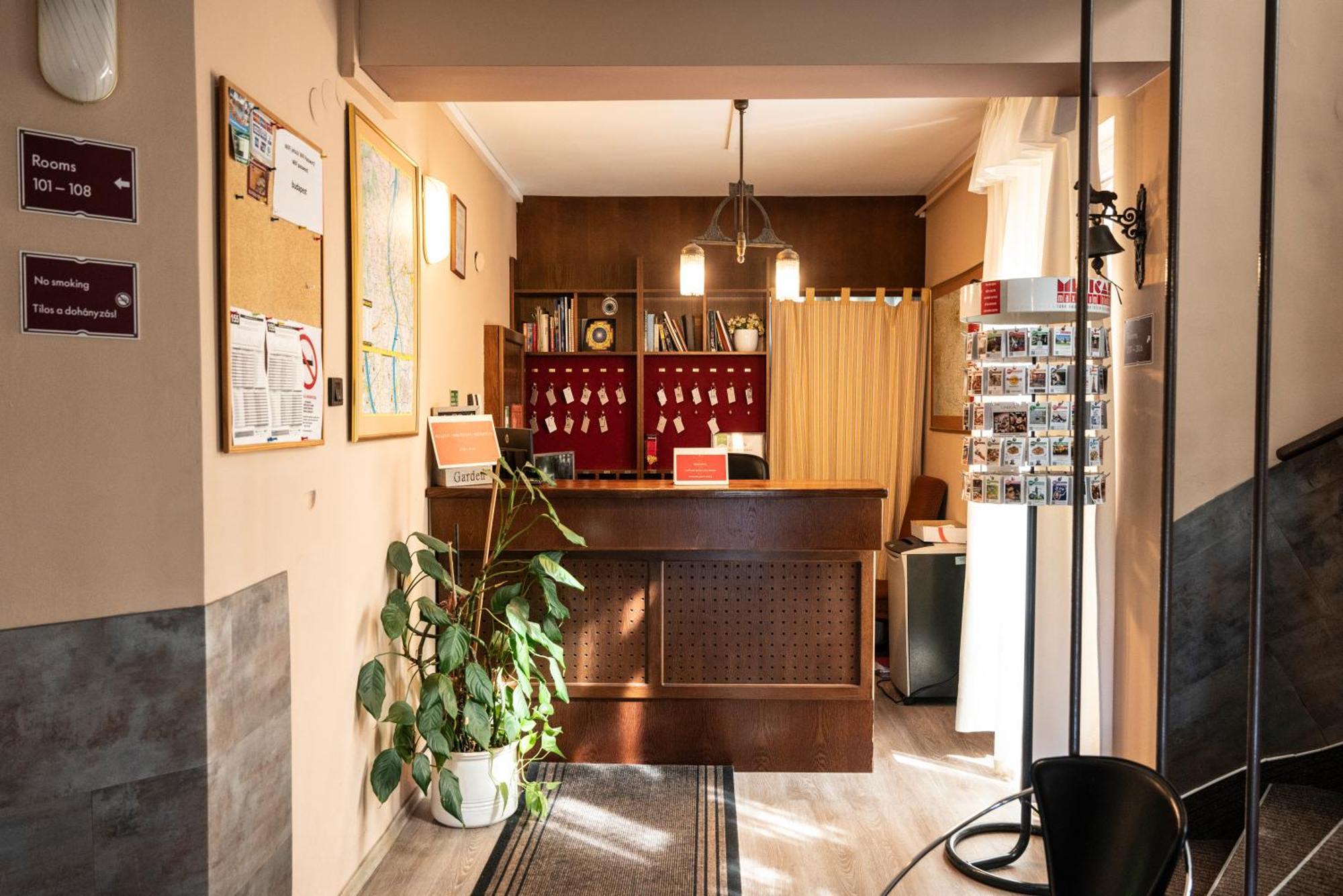 Hotel Bobbio Budapest Exterior photo