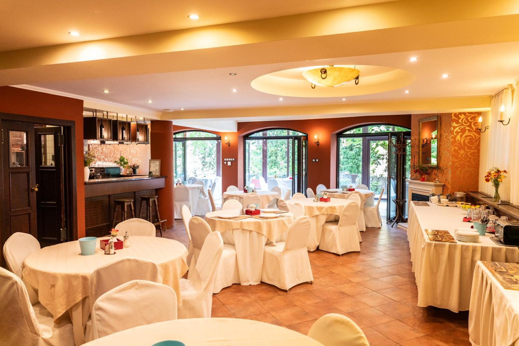 Hotel Bobbio Budapest Exterior photo