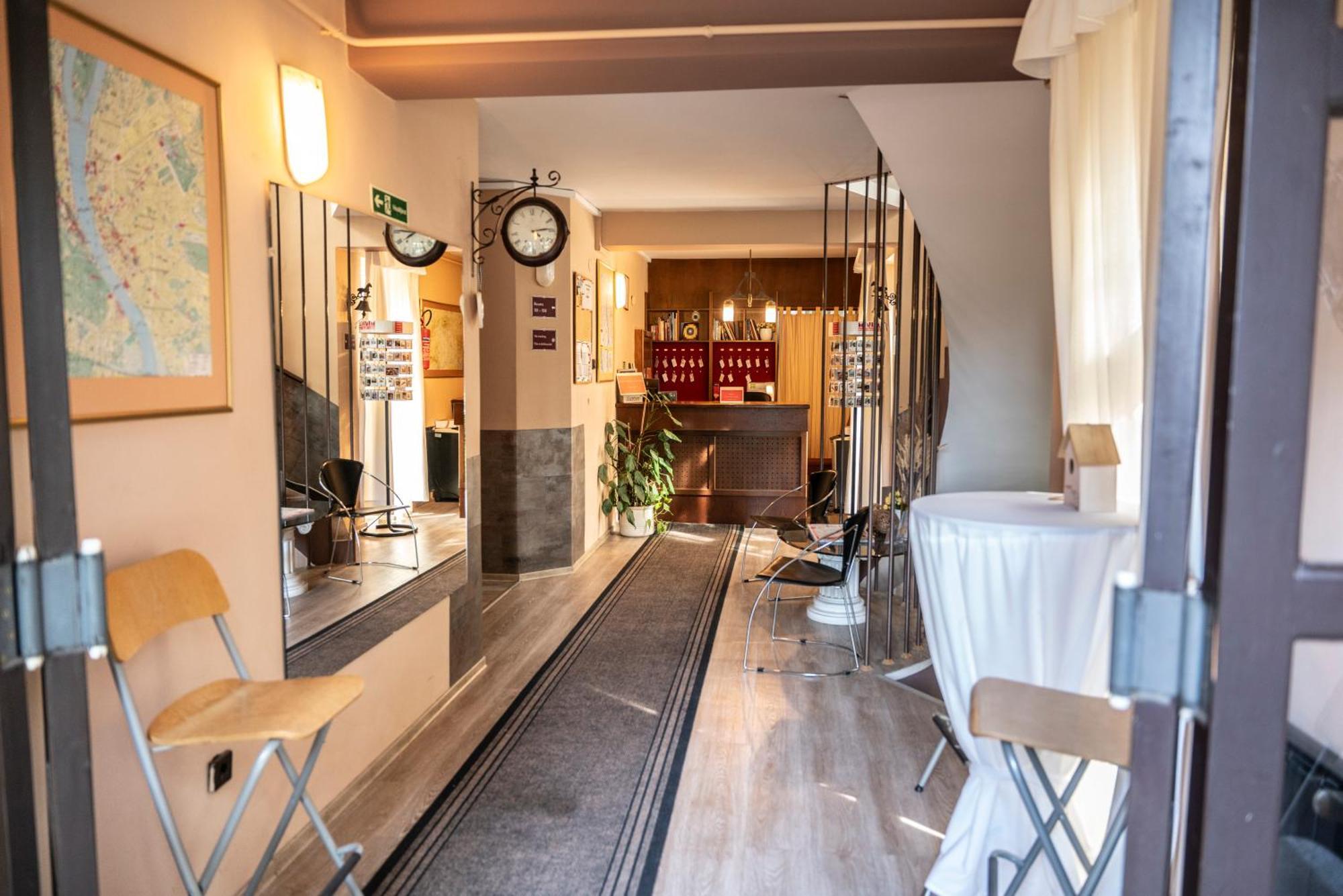 Hotel Bobbio Budapest Exterior photo