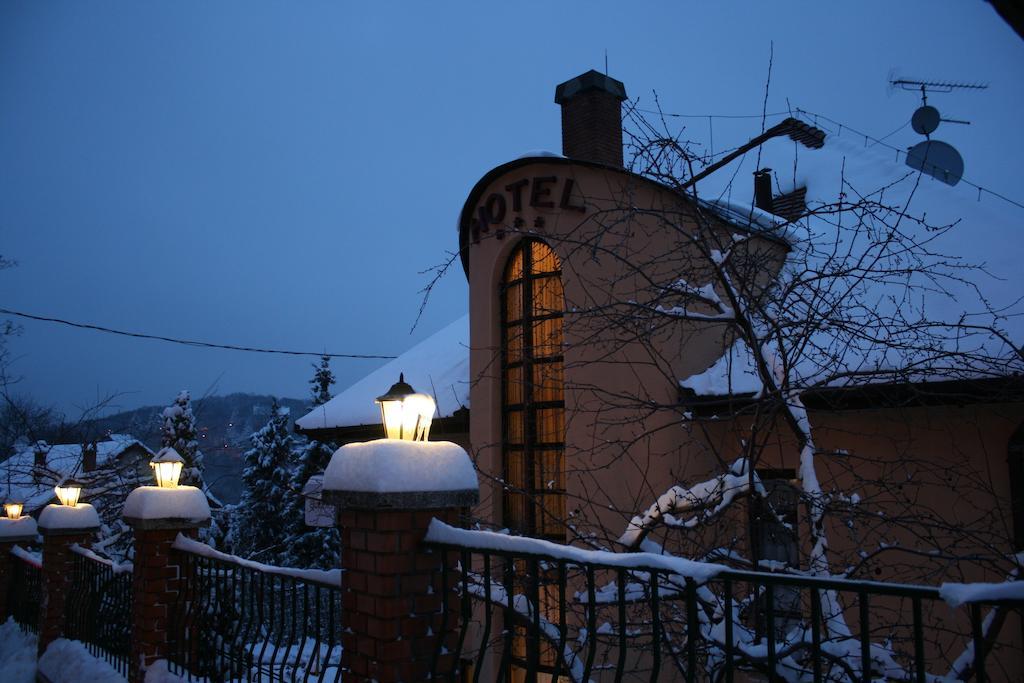 Hotel Bobbio Budapest Exterior photo